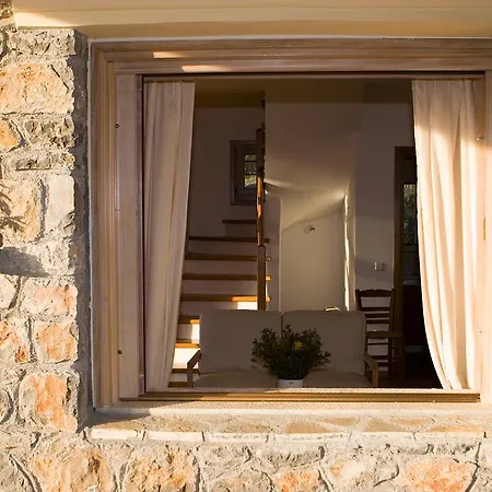 Alilea Villa Politika Exterior photo